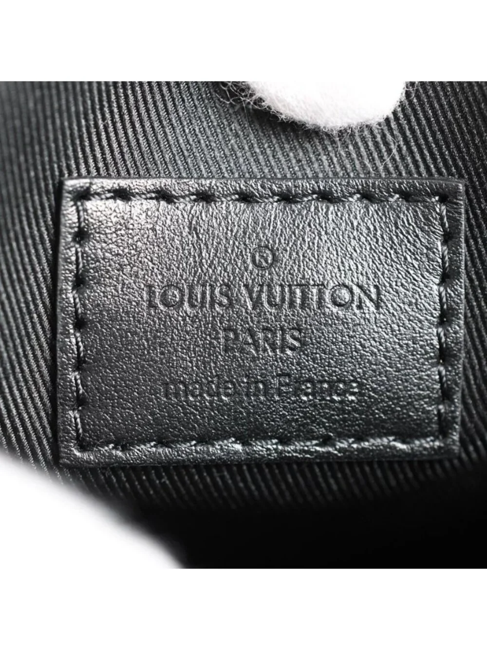 Louis Vuitton Shoulder Bag S Lock Vertical Wearable Wallet